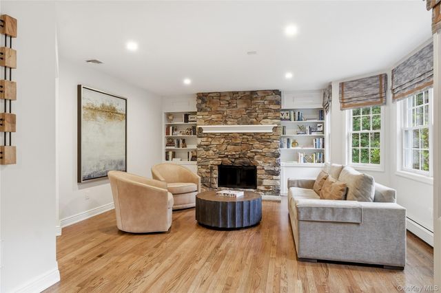 406 Brook Road, Port Jefferson, NY 11777