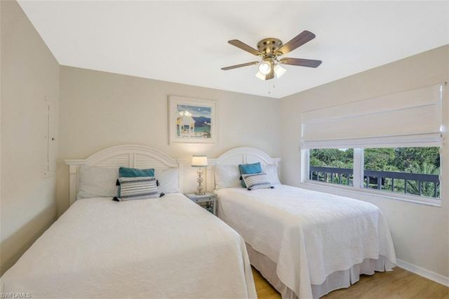 5501 Heron Pt DR 201, Naples, FL 34108