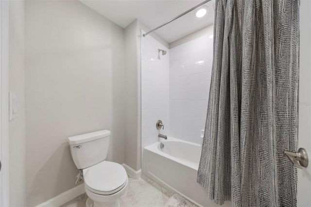 3138 HILLIARD DRIVE, Wesley Chapel, FL 33543