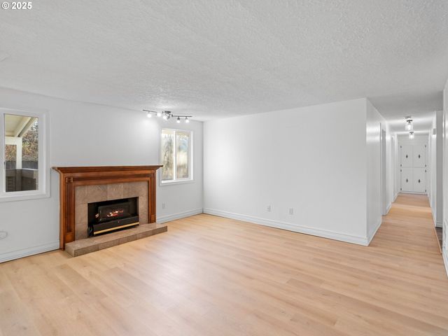 3701 Ne 35TH St, Vancouver, WA 98661