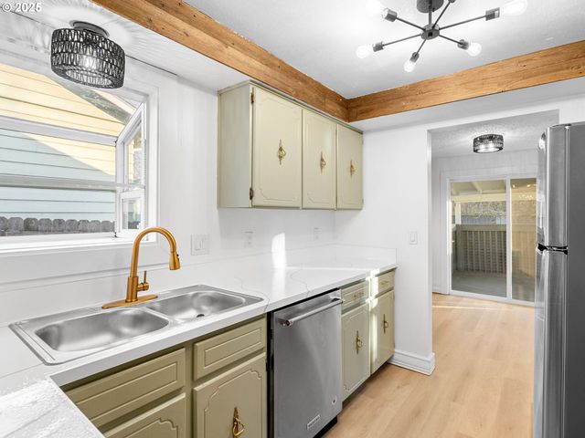 3701 Ne 35TH St, Vancouver, WA 98661