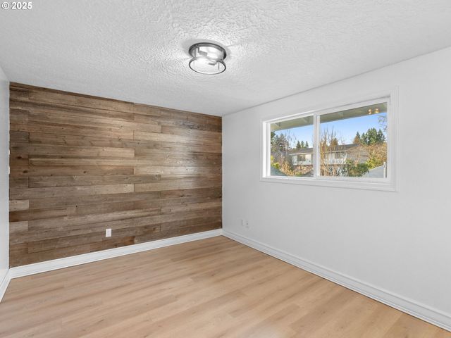 3701 Ne 35TH St, Vancouver, WA 98661