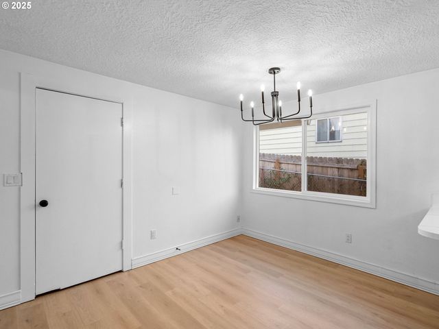 3701 Ne 35TH St, Vancouver, WA 98661