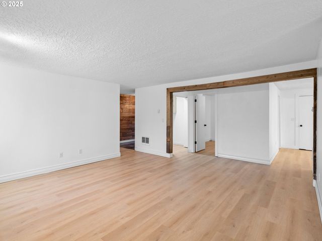 3701 Ne 35TH St, Vancouver, WA 98661