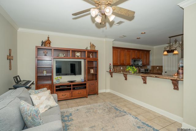 38168 Springwood Ave, Prairieville, LA 70769