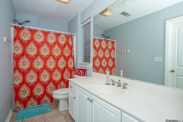38168 Springwood Ave, Prairieville, LA 70769