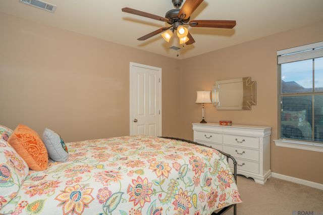38168 Springwood Ave, Prairieville, LA 70769