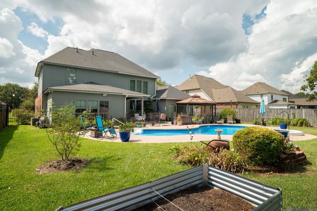 38168 Springwood Ave, Prairieville, LA 70769