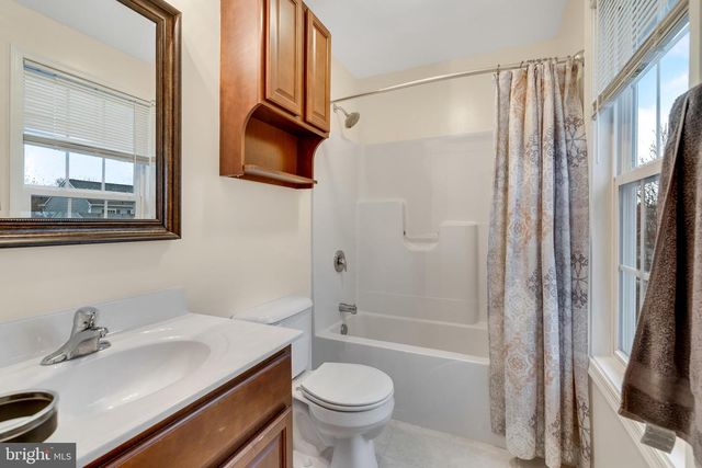 162 JOB RD, Inwood, WV 25428