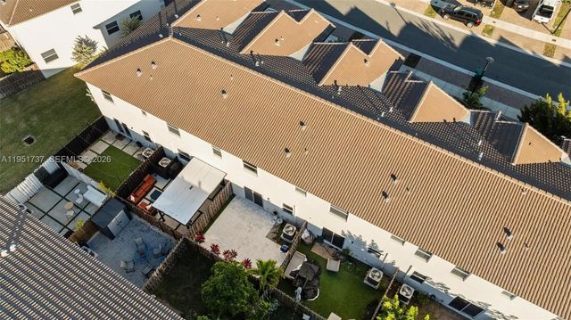 12536 NW 23rd Pl, Miami, FL 33167