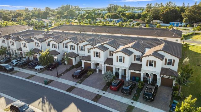 12536 NW 23rd Pl, Miami, FL 33167