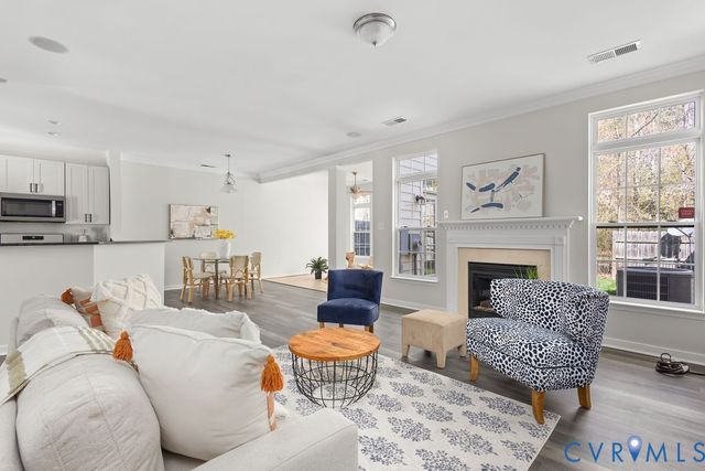 6376 Eagles Crest Ln, Chesterfield, VA 23832