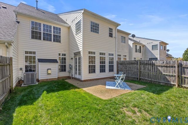 6376 Eagles Crest Ln, Chesterfield, VA 23832