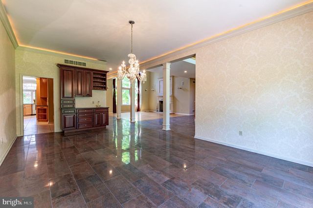 441 HIDDEN LAKE DR, East Stroudsburg, PA 18302