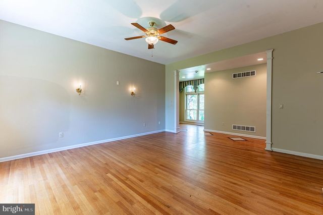 441 HIDDEN LAKE DR, East Stroudsburg, PA 18302