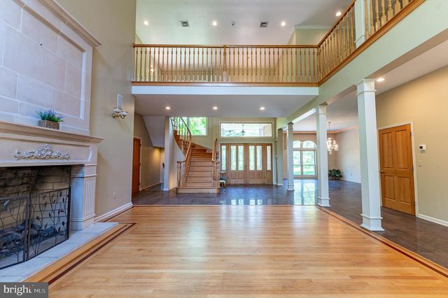 441 HIDDEN LAKE DR, East Stroudsburg, PA 18302