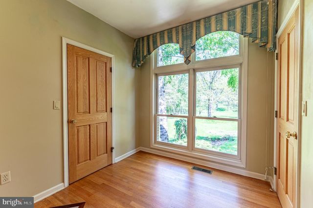 441 HIDDEN LAKE DR, East Stroudsburg, PA 18302