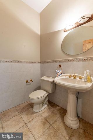 441 HIDDEN LAKE DR, East Stroudsburg, PA 18302
