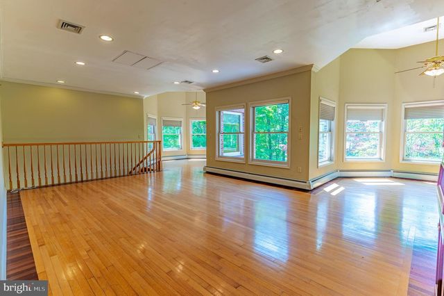 441 HIDDEN LAKE DR, East Stroudsburg, PA 18302
