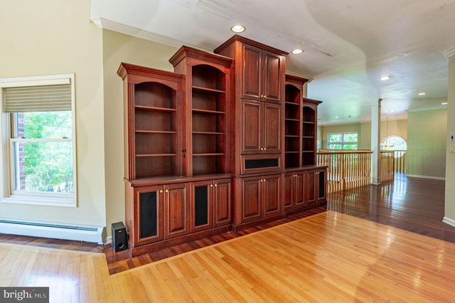 441 HIDDEN LAKE DR, East Stroudsburg, PA 18302