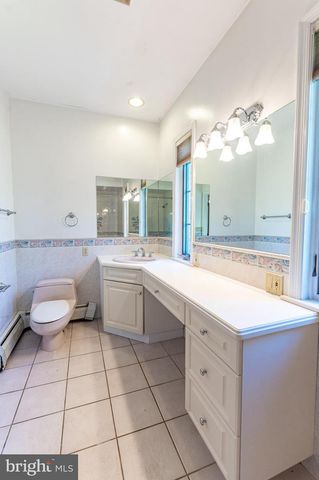 441 HIDDEN LAKE DR, East Stroudsburg, PA 18302