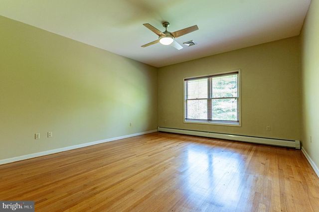 441 HIDDEN LAKE DR, East Stroudsburg, PA 18302