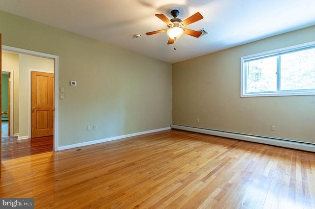 441 HIDDEN LAKE DR, East Stroudsburg, PA 18302