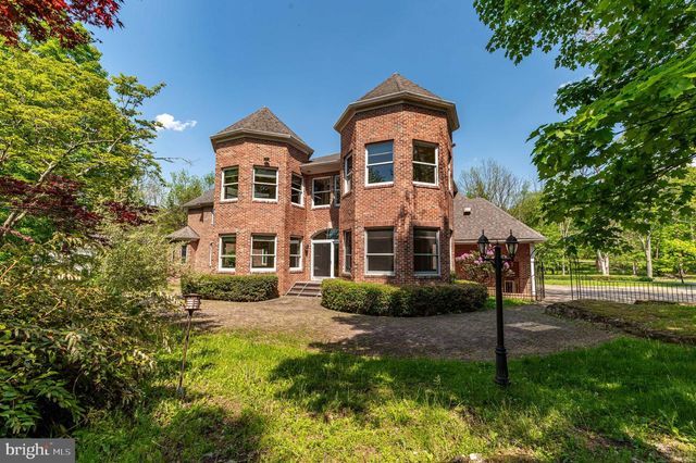 441 HIDDEN LAKE DR, East Stroudsburg, PA 18302