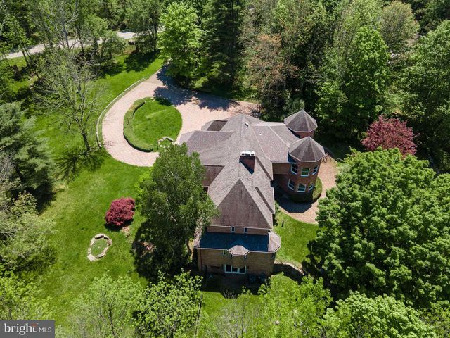 441 HIDDEN LAKE DR, East Stroudsburg, PA 18302