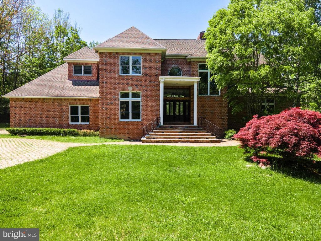 441 HIDDEN LAKE DR, East Stroudsburg, PA 18302
