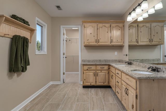 9805 Ooltewah Georgetown Road, Ooltewah, TN 37363