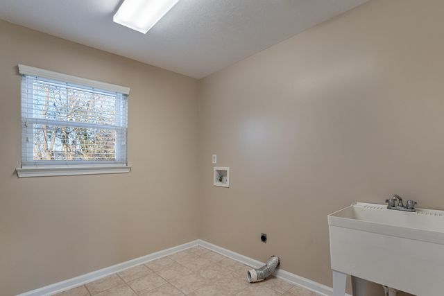 9805 Ooltewah Georgetown Road, Ooltewah, TN 37363