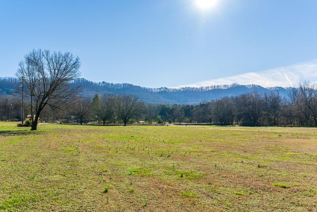 9805 Ooltewah Georgetown Road, Ooltewah, TN 37363