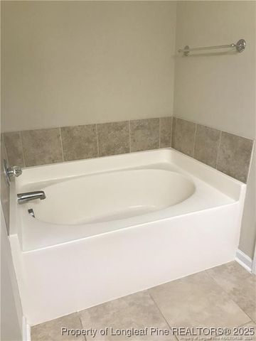 5334 Holland Park Avenue, Fayetteville, NC 28314