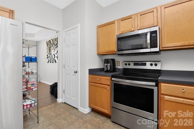 7613 Deluca Drive, Charlotte, NC 28215