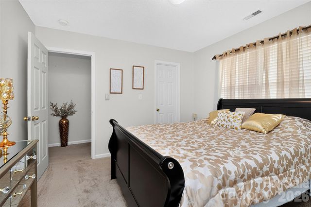 7613 Deluca Drive, Charlotte, NC 28215