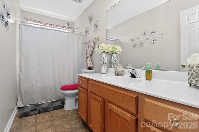 7613 Deluca Drive, Charlotte, NC 28215