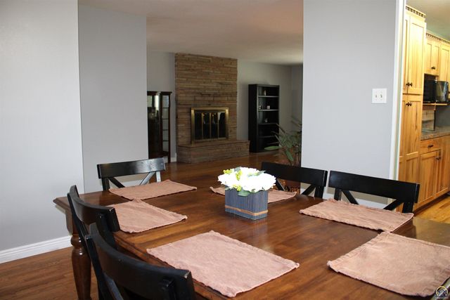 1610 SW Withdean RD, Topeka, KS 66611