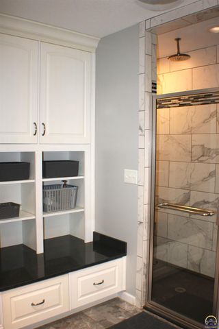 1610 SW Withdean RD, Topeka, KS 66611