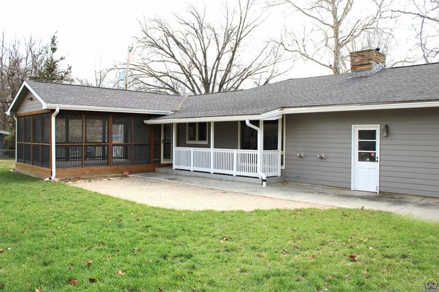 1610 SW Withdean RD, Topeka, KS 66611