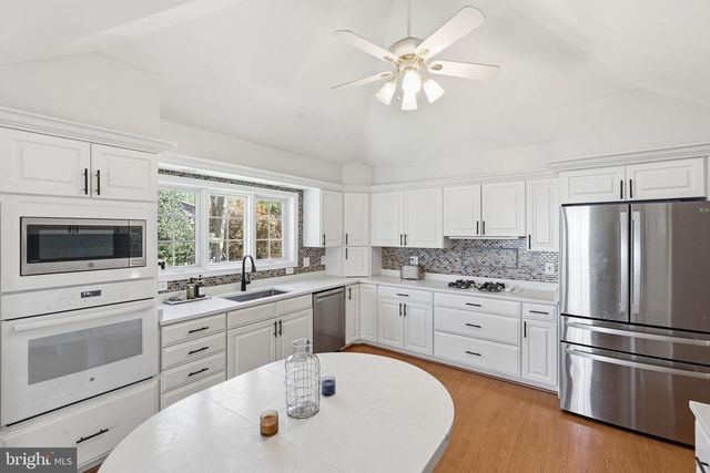 629 PROSPECT PL, Alexandria, VA 22304