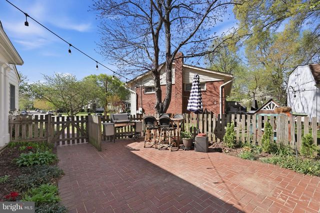 629 PROSPECT PL, Alexandria, VA 22304