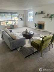 18501 52nd Avenue W #90, Lynnwood, WA 98037