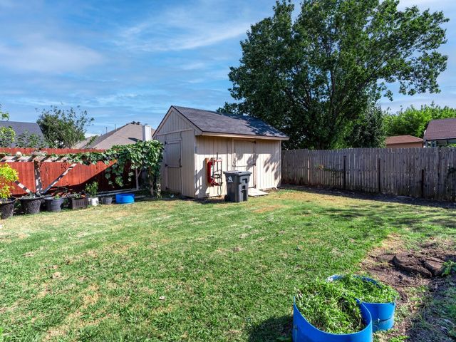 1524 Ballesteros Court, Arlington, TX 76014