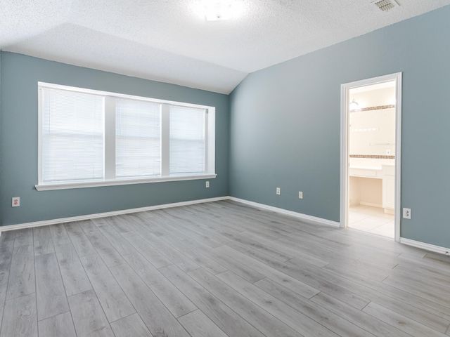 1524 Ballesteros Court, Arlington, TX 76014