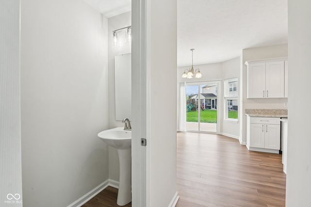 7631 Bann Way, Indianapolis, IN 46239