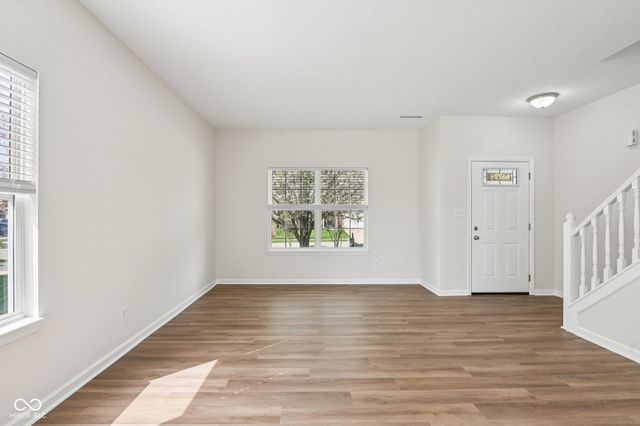 7631 Bann Way, Indianapolis, IN 46239