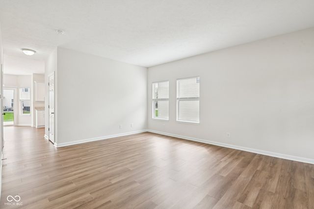 7631 Bann Way, Indianapolis, IN 46239