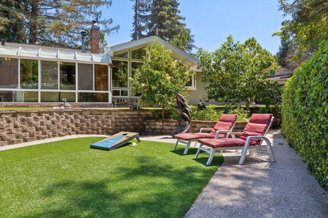 1650 Cordilleras Road, Redwood City, CA 94062
