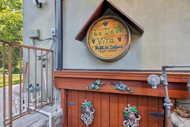 1650 Cordilleras Road, Redwood City, CA 94062